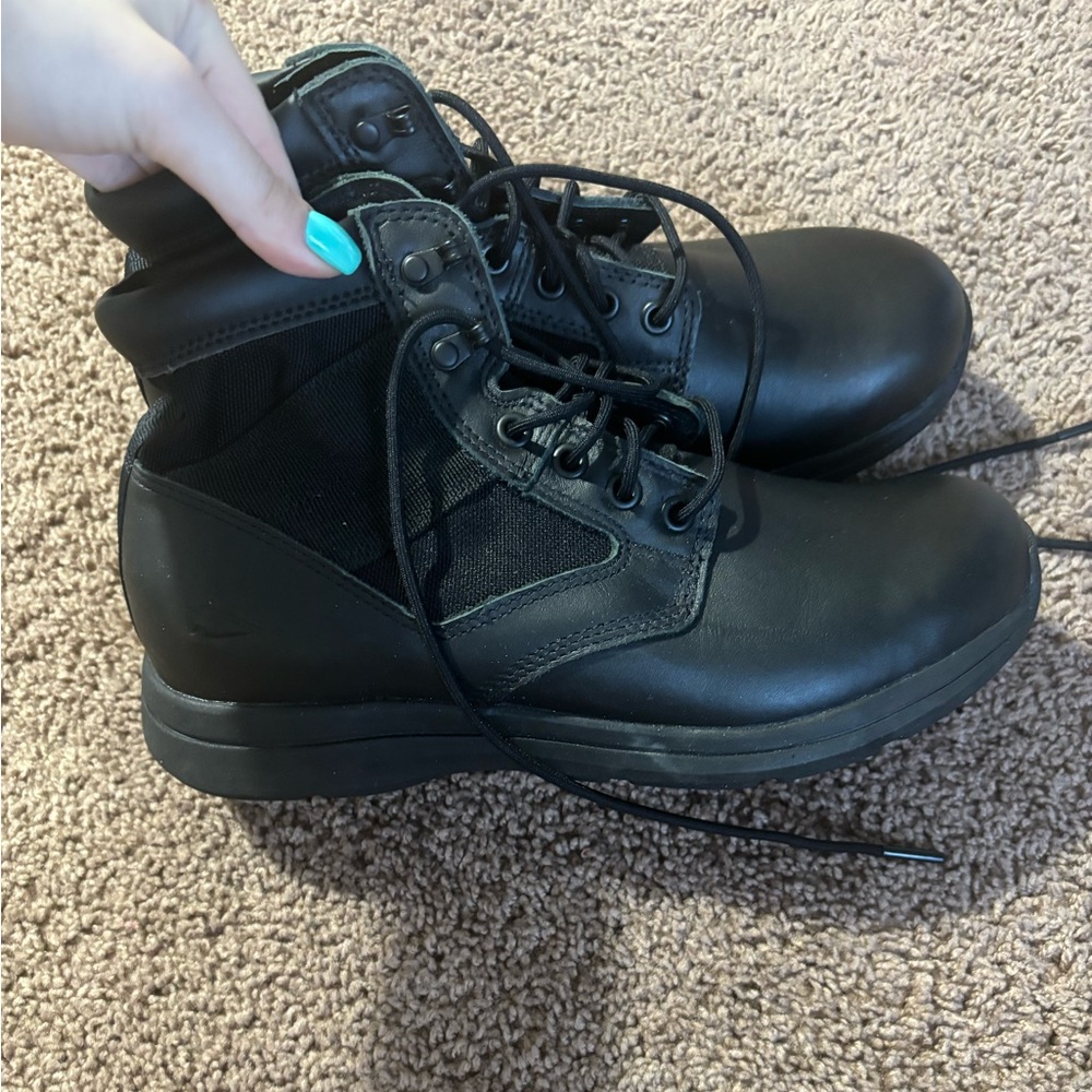 NWOT Brand new no box Goruck cross trainer boots